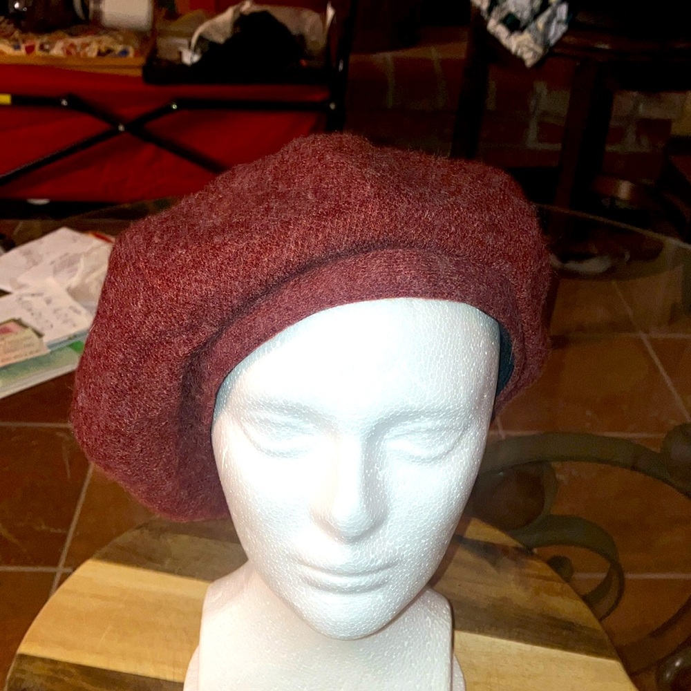 👩‍🎨❤️C C Exclusives Maroon Knit Wool & Acrylic Hat W/Rabbit Fur Accent OS